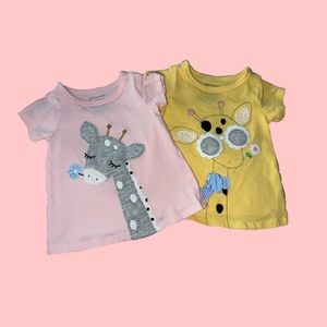 Set of 2 giraffe tops 3-6 months
